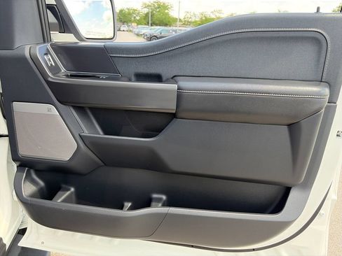 Used 2024 Ford F150 Lariat AWD/4WD image 10