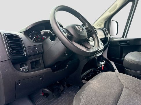Used 2023 RAM ProMaster 2500 FWD image 23