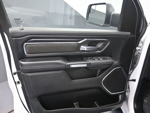 Used 2024 RAM 1500 Laramie image 9