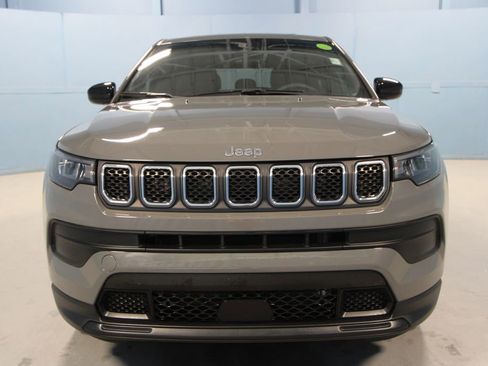 Used 2023 Jeep Compass Sport AWD/4WD image 23