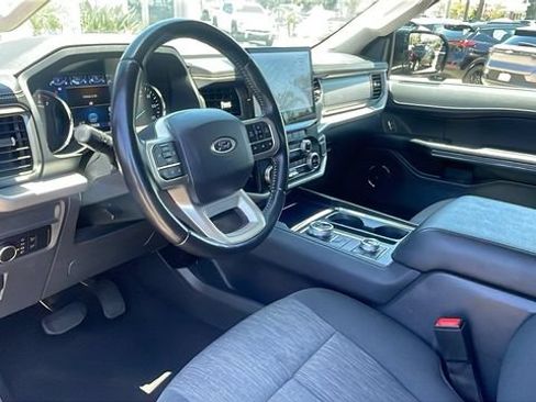 Used 2024 Ford Expedition XLT AWD/4WD image 10