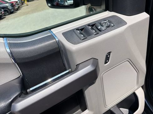Used 2019 Ford F250 XLT w/ Snow Plow Prep Package AWD/4WD image 12
