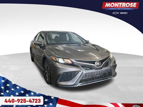 Used 2024 Toyota Camry SE FWD image 7