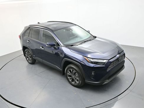 Used 2025 Toyota RAV4 Limited w/ Advanced Technology Package AWD/4WD image 29