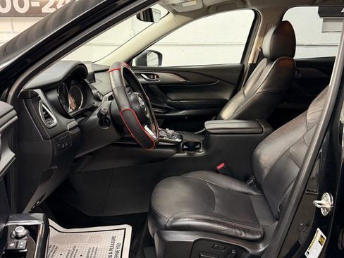 Used 2019 MAZDA CX-9 Touring FWD image 16