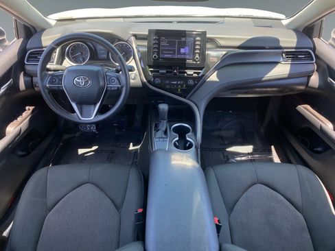 Used 2023 Toyota Camry LE w/ Convenience Package FWD image 10