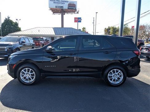 Used 2024 Chevrolet Equinox LS w/ Driver Confidence II Package image 7