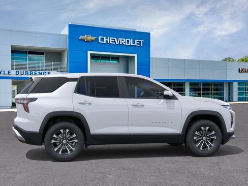 New 2027 Chevrolet Equinox LT w/ Convenience Package II FWD image 5
