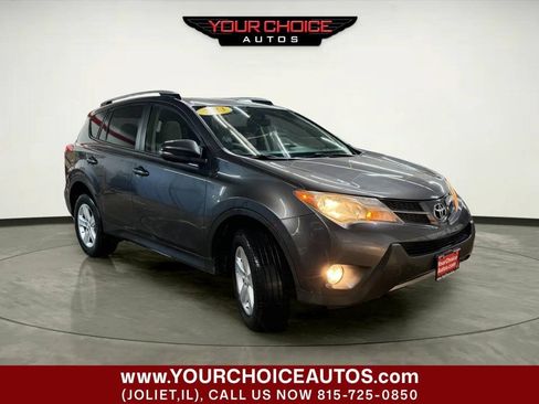Used 2013 Toyota RAV4 XLE AWD/4WD image 3