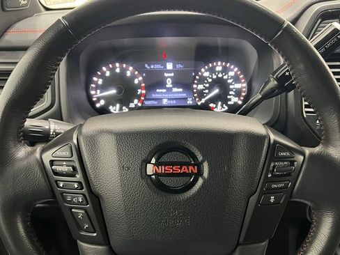Used 2021 Nissan Titan PRO-4X w/ Pro-4x Convenience Package image 28