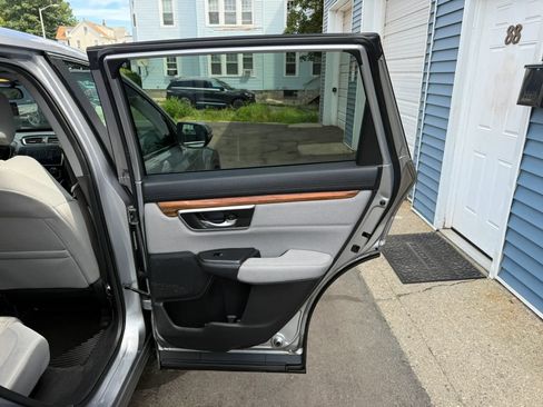 Used 2017 Honda CR-V EX image 37