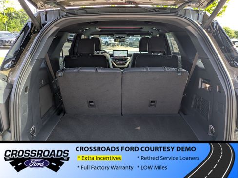 New 2026 Ford Explorer Tremor w/ Tremor Ultimate Package AWD/4WD image 35