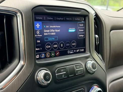 Used 2022 GMC Sierra 2500 Denali AWD/4WD image 15