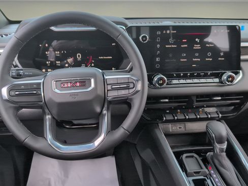 New 2026 GMC Canyon Elevation w/ Convenience Package RWD image 12