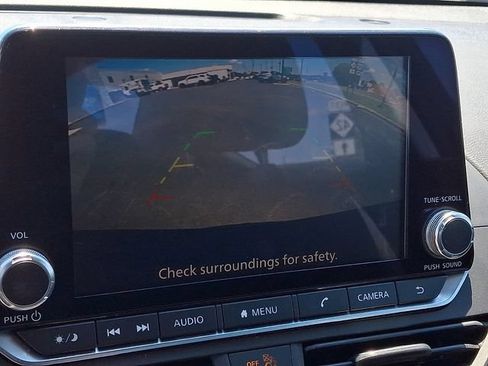 Used 2020 Nissan Altima 2.5 S FWD image 17
