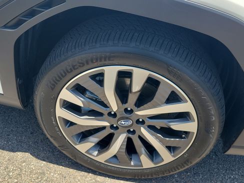 Certified 2025 Subaru Forester Touring AWD/4WD image 8
