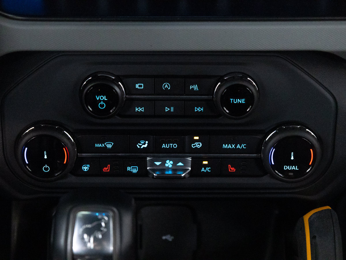 Used 2022 Ford Bronco Badlands AWD/4WD image 18