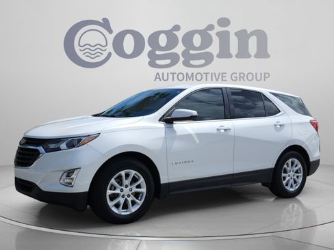Used 2018 Chevrolet Equinox LT FWD image 2