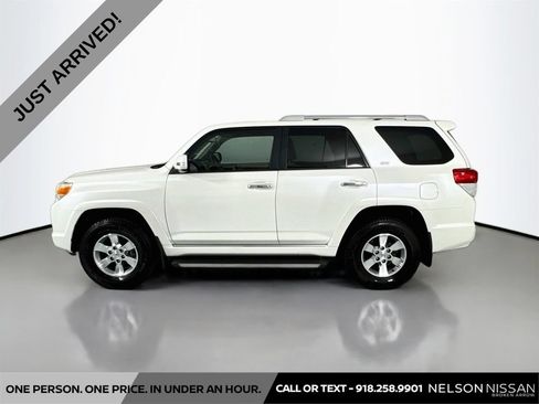 Used 2010 Toyota 4Runner SR5 RWD image 8