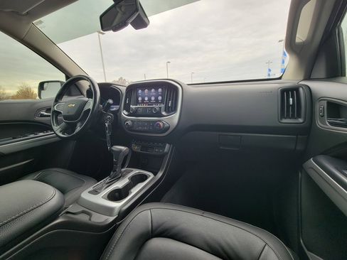 Used 2019 Chevrolet Colorado ZR2 image 12