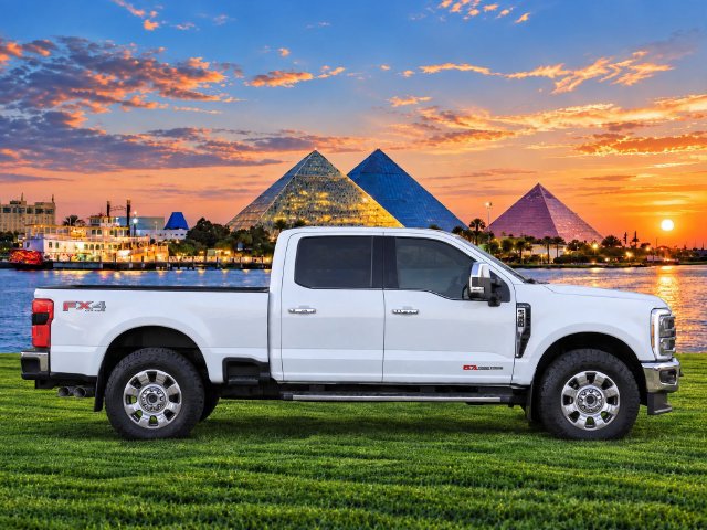Used 2024 Ford F350 King Ranch w/ Chrome Package AWD/4WD image 4