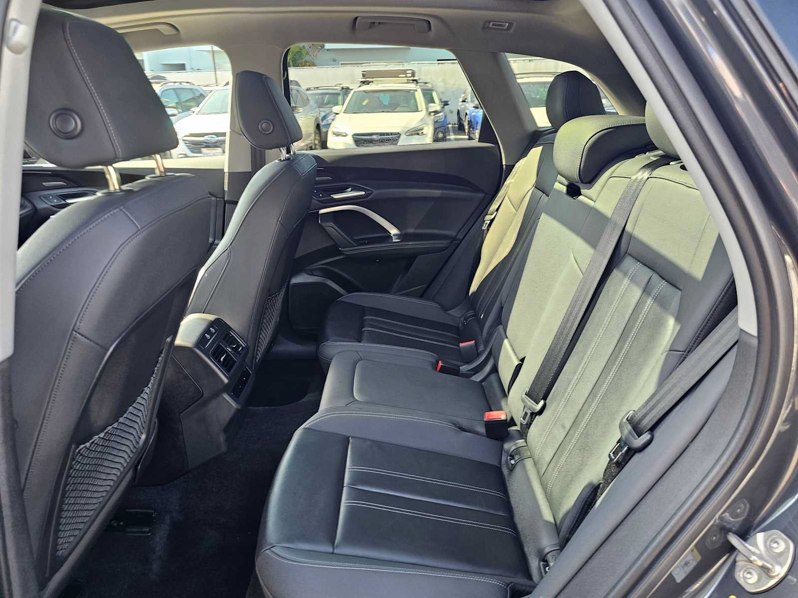 Used 2025 Audi Q5 Premium Plus w/ Premium Plus AWD/4WD image 16