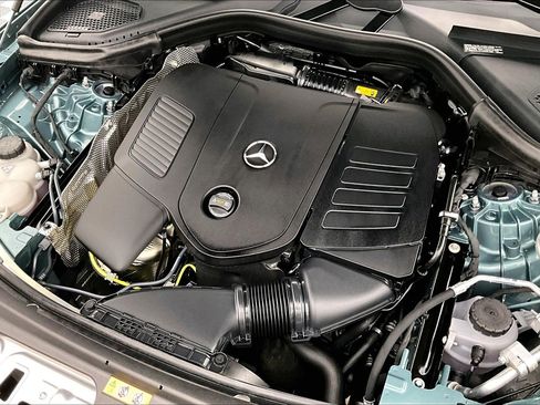 Used 2026 Mercedes-Benz GLC 300 image 30