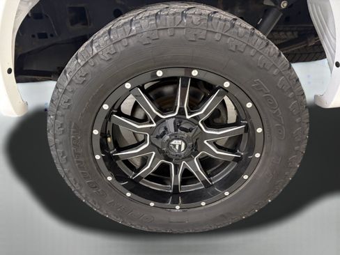 Used 2019 Ford F150 Lariat AWD/4WD image 7
