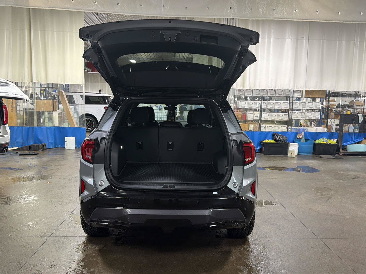 New 2027 GMC Terrain AT4 w/ Convenience Package III AWD/4WD image 17