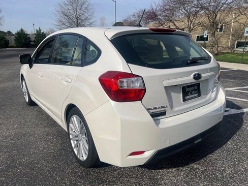 Used 2013 Subaru Impreza 2.0i Premium image 11