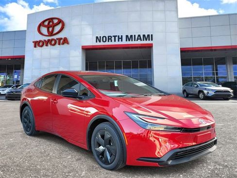 New 2026 Toyota Prius LE image 1