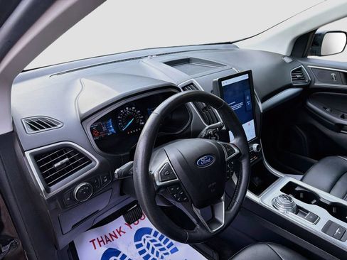 Used 2022 Ford Edge SEL w/ Convenience Package AWD/4WD image 9