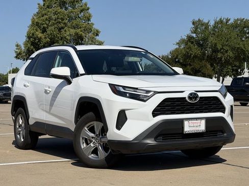 Used 2024 Toyota RAV4 XLE FWD image 2