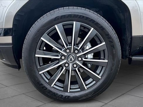 Used 2025 Lexus GX 550 Luxury w/ Accessory Package (Z1) image 10