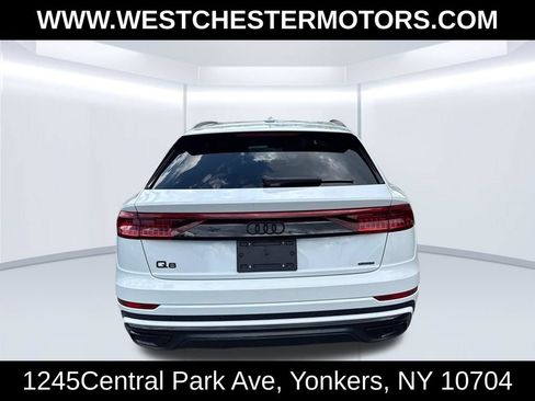 Used 2023 Audi Q8 Premium Plus w/ Premium Plus Package AWD/4WD image 5