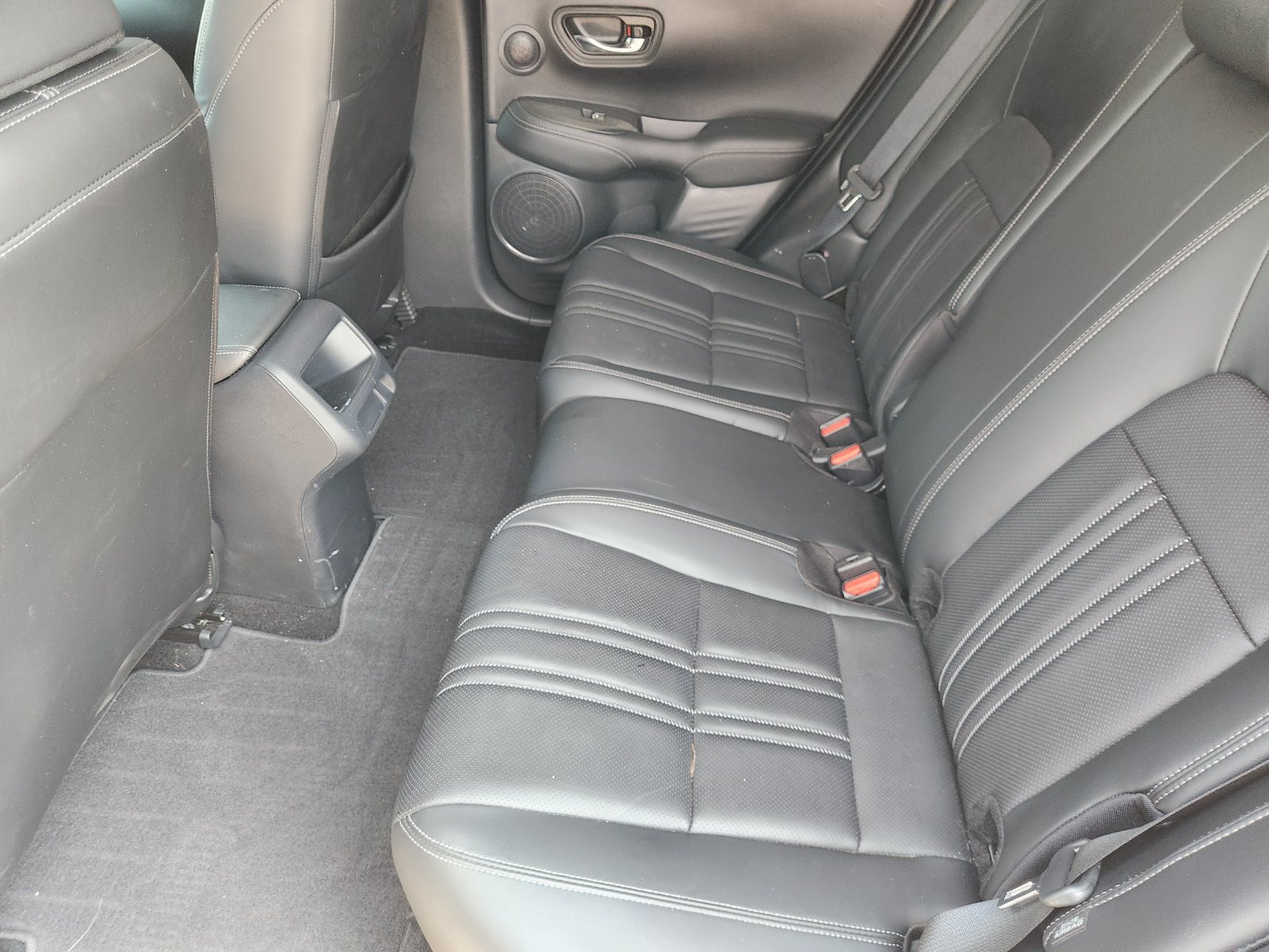Used 2024 Honda HR-V EX-L image 35