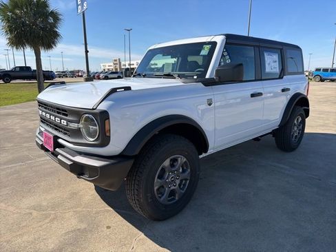 New 2025 Ford Bronco Big Bend image 3
