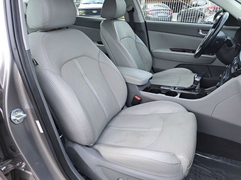 Used 2016 Kia Optima EX w/ Premium Package FWD image 10