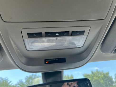 Used 2018 Chevrolet Colorado Z71 AWD/4WD image 5