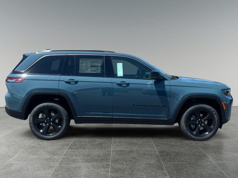 New 2026 Jeep Grand Cherokee Limited AWD/4WD image 6