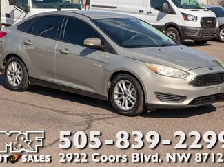 Used 2016 Ford Focus SE image 1