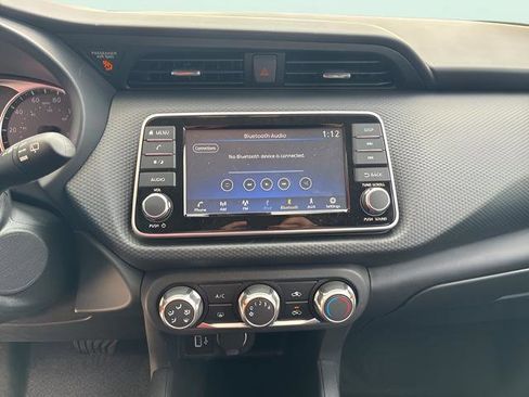 Used 2025 Nissan Kicks Play S image 24