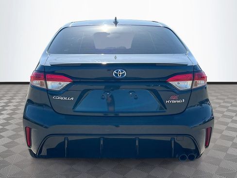 Used 2023 Toyota Corolla SE FWD image 6