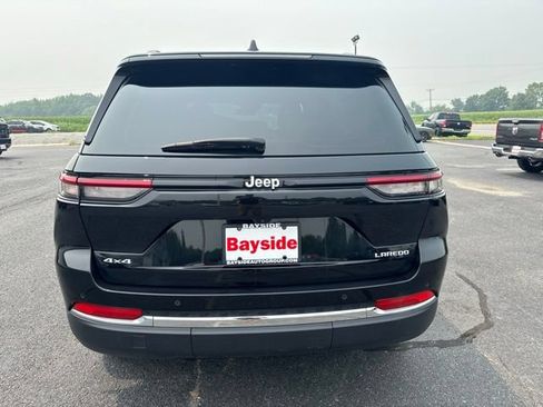 Used 2025 Jeep Grand Cherokee Laredo X w/ Luxury Tech Group I AWD/4WD image 20