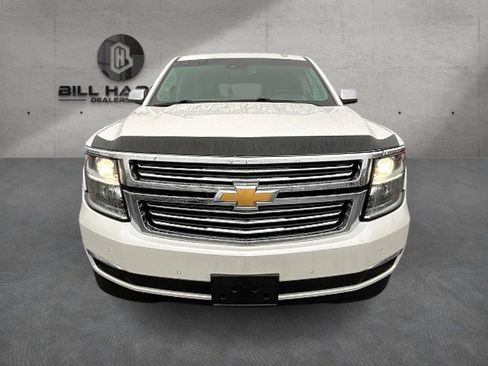 Used 2017 Chevrolet Suburban Premier image 2