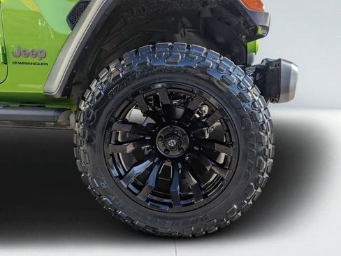 New 2026 Jeep Wrangler Unlimited Rubicon AWD/4WD image 10