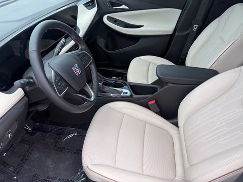 Used 2024 Buick Encore GX Avenir w/ Avenir Technology Package FWD image 12