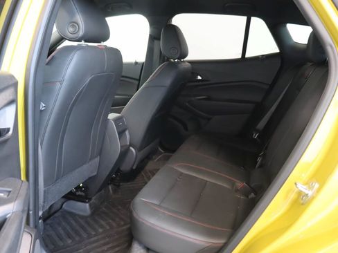 Used 2024 Chevrolet Trax RS w/ Driver Confidence Package FWD image 16