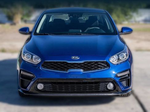Used 2019 Kia Forte LXS image 2