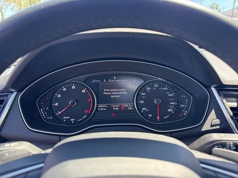 Used 2023 Audi Q5 2.0T Premium w/ Convenience Package image 23